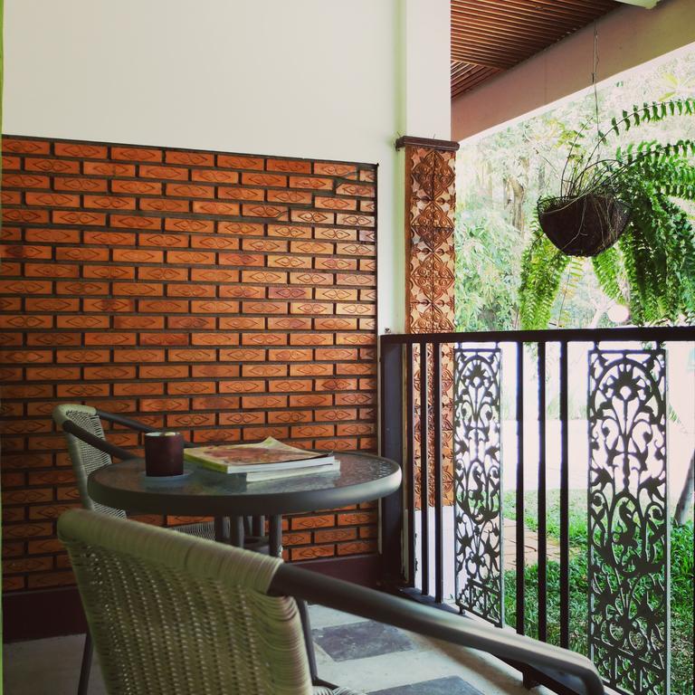 Hotel Siri Lampang Ngoại thất bức ảnh