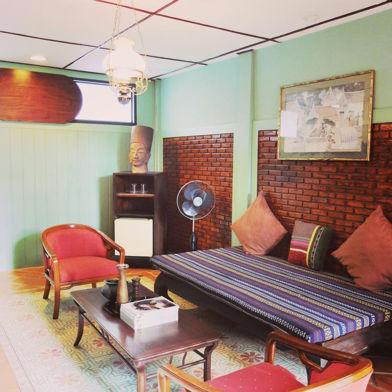 Hotel Siri Lampang Ngoại thất bức ảnh