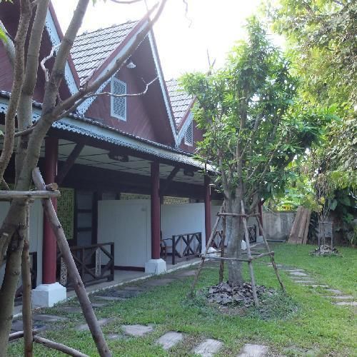 Hotel Siri Lampang Ngoại thất bức ảnh